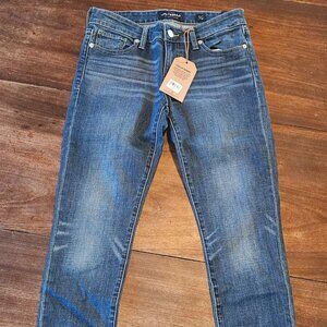 Women's Luck Brand size 6/28 New with Tags Skinny Jeans